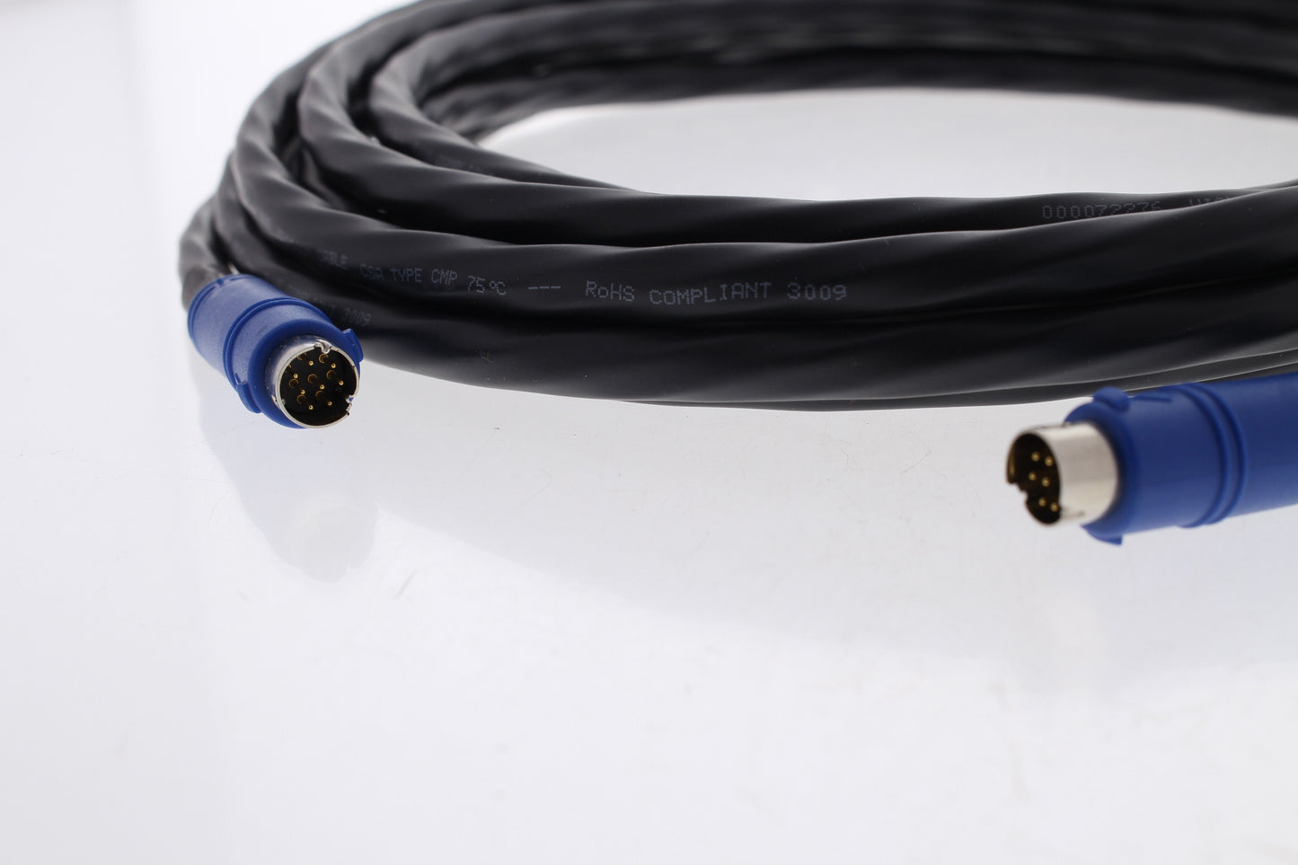 Hubbell 20Ft 8-Pin Mini DIN M/M VGA Cable PlugnPlay XEnd Plenum Patch VGA6P20BK