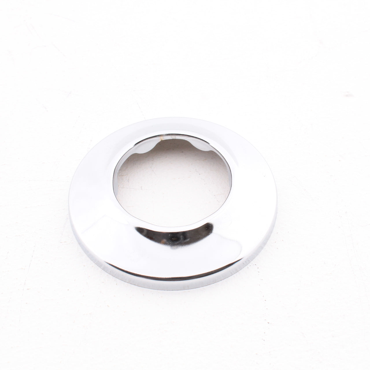 Keeney 855PC Shallow Flange 1-1/4" IPS x 3" OD 1/2" Height Polished Chrome