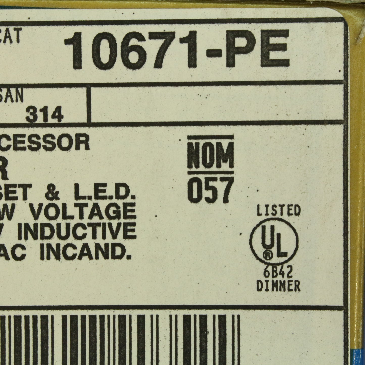 Leviton 10671-PE Black Dimmer Switch MicroDim Preset 3-Key 600W Incandescent