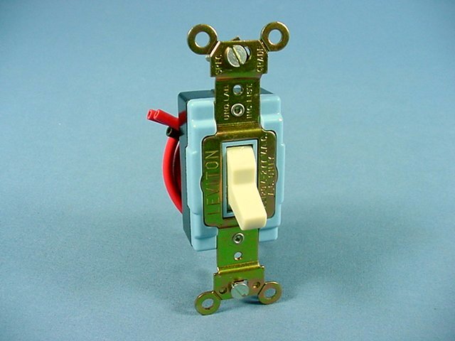 Leviton 1242-I-001 Ivory Industrial Pigtail 3-Way Toggle Light Switch 15A Bulk