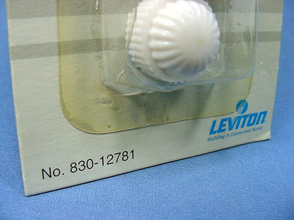 2 Leviton Replacement White Lock-Up Knobs for Securing Lamp Shade to Harp 12781