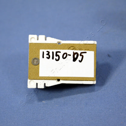 10 Leviton Fluorescent Lampholders T-8 T-12 Medium Bi-Pin Light Socket 13150-D5