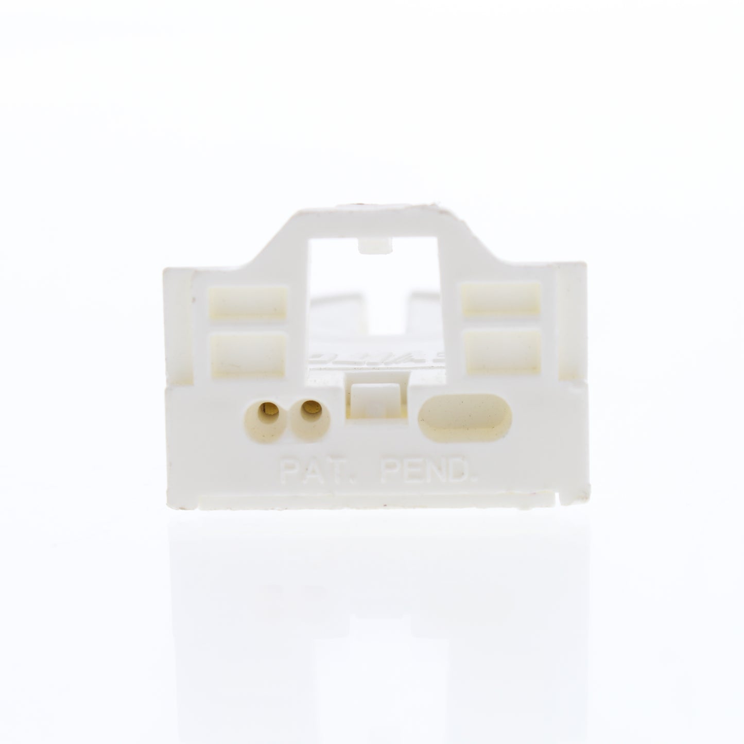 Leviton 13661-SNP White T8 Bi-Pin G13 Medium Fluorescent Light Socket Lampholder