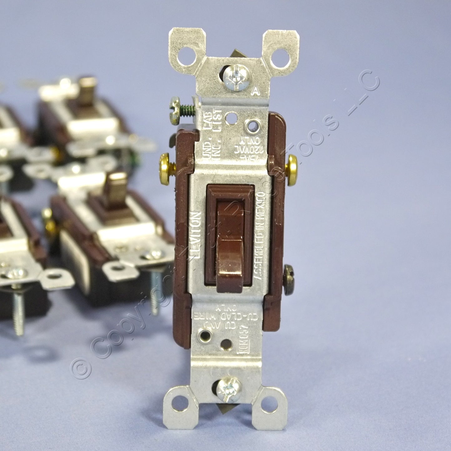 Leviton 1453-2 Brown 3-WAY Residential 15A 120V Toggle Wall Light 20-Pack