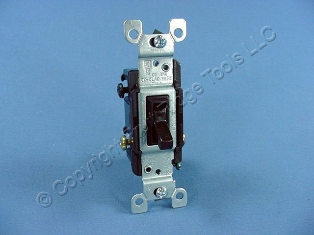 Leviton Brown 3-Way Toggle Wall Light Switch 15A 120V Residential 1453-2 Carded