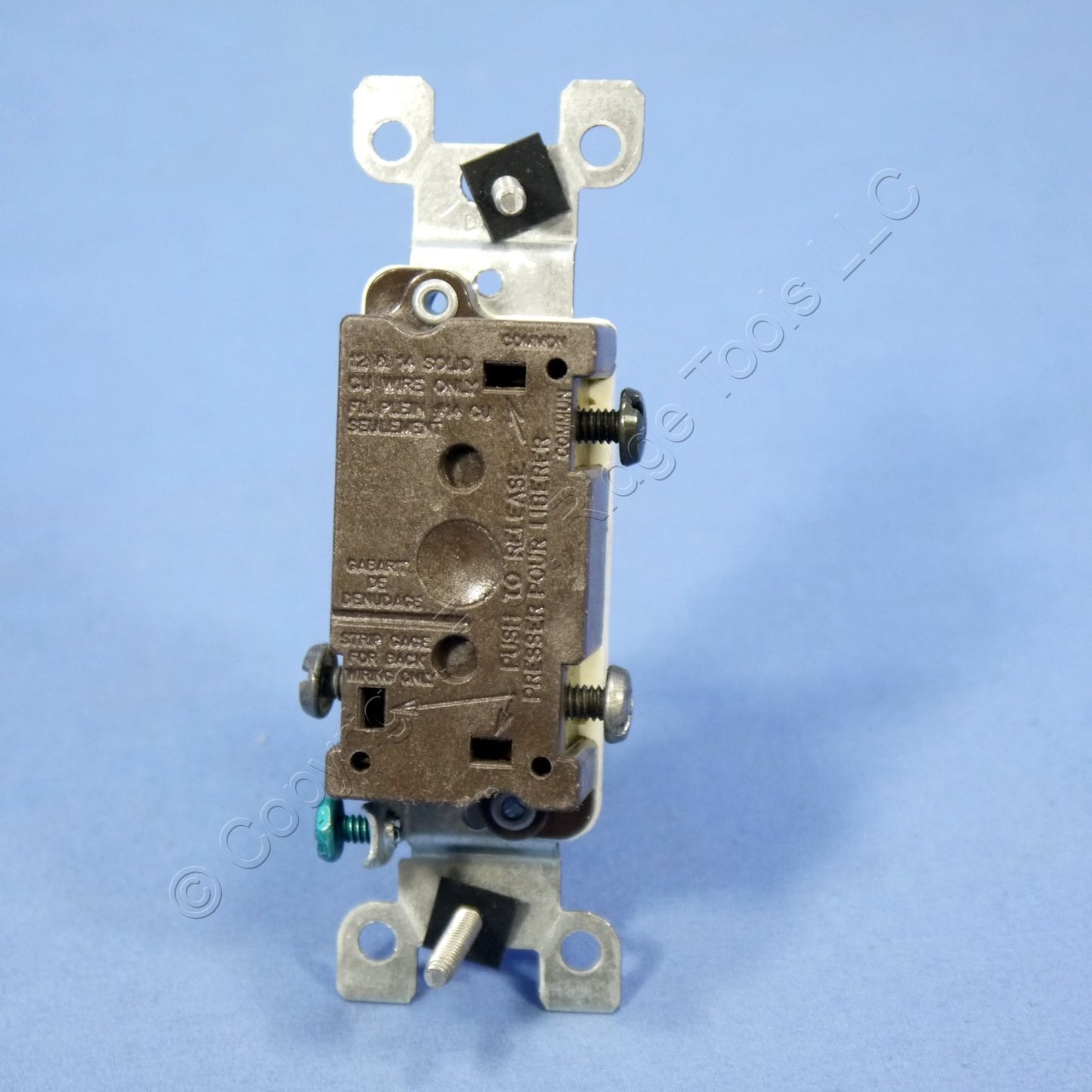 Leviton 1453-2A Almond 3-Way 15A Toggle Wall Light Switch Quickwire Bulk 120V