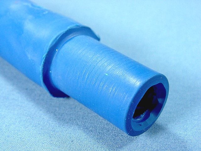 Leviton Blue Cam-Type Plug Insulating Sleeves Female ECT 15 Series 15SDF-48B