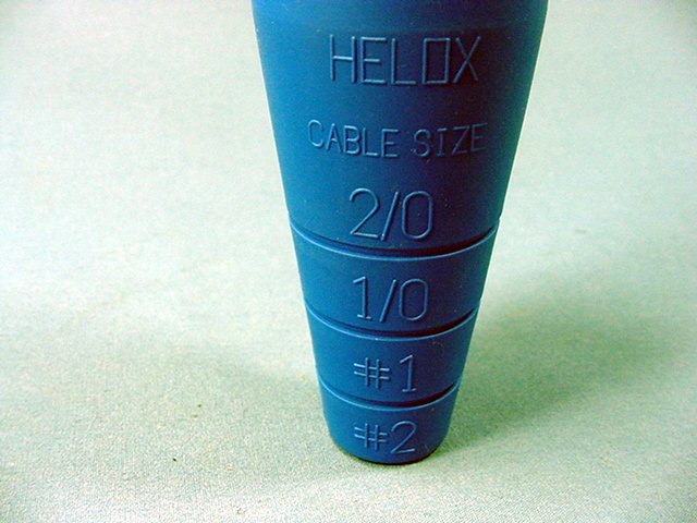 Leviton Blue Cam-Type Plug Insulator Sleeve Female ECT 16 Series 16SDF-22B