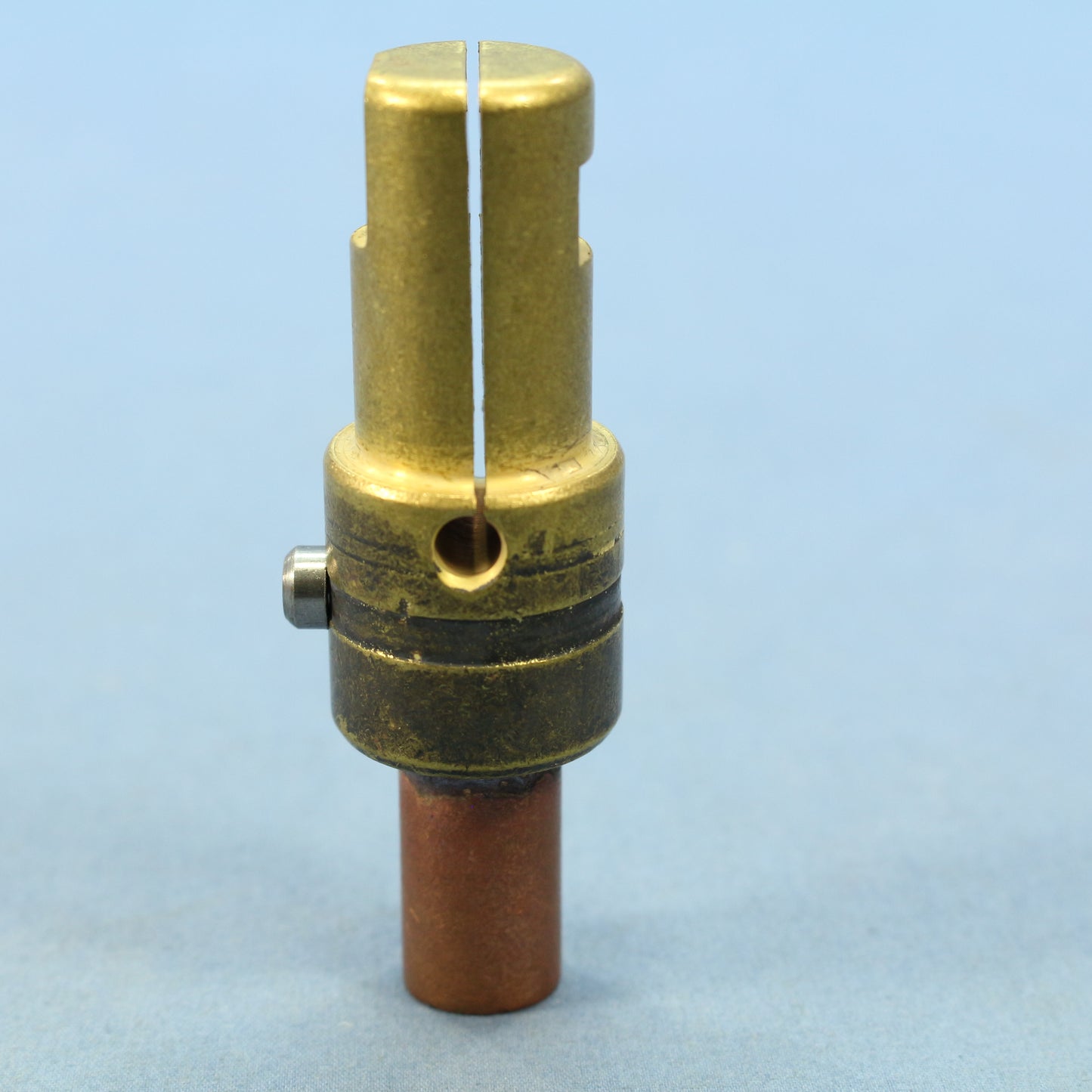 Leviton 16V21-H Brown 16 Series Cam Type Female Vulcanized Plug High Amp 235A