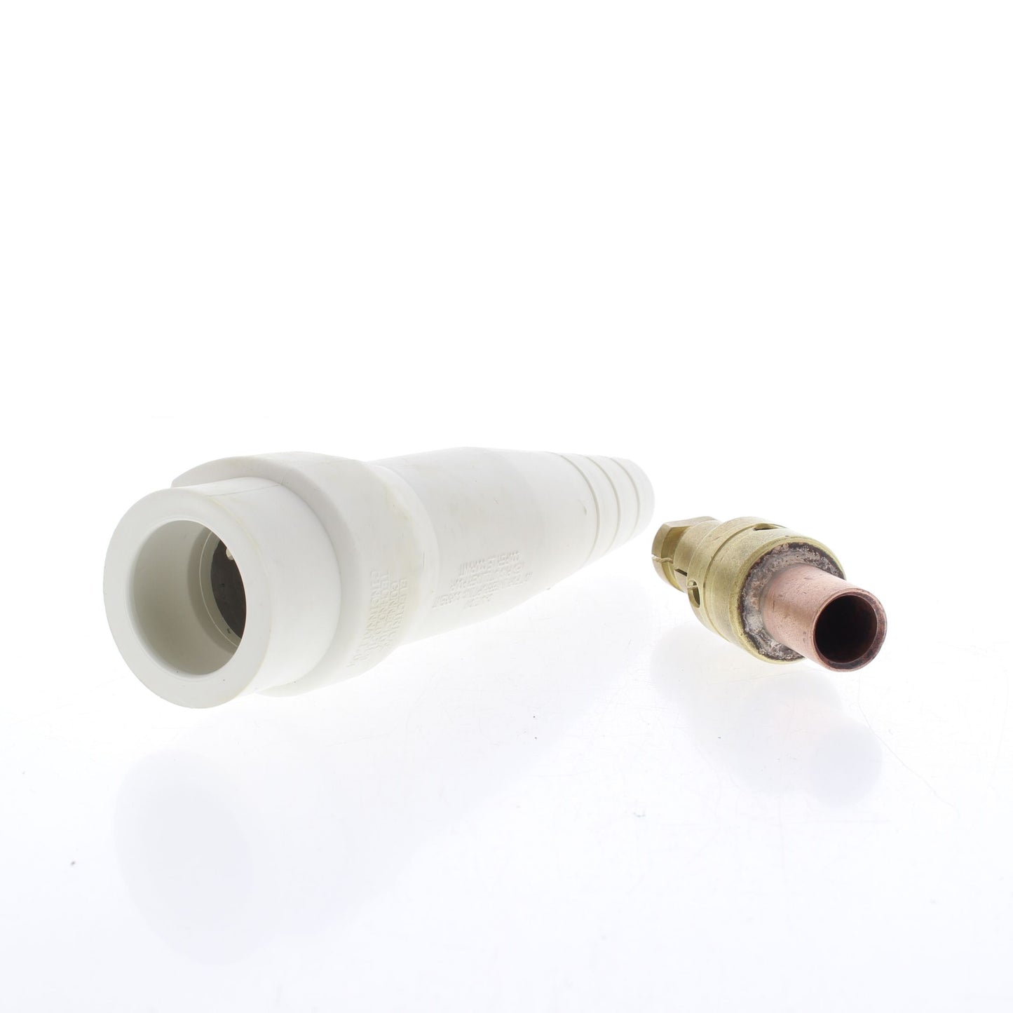 Leviton White 18 Series Detachable Male Cam-Type Plug Crimped 400A 600V 18D27-W