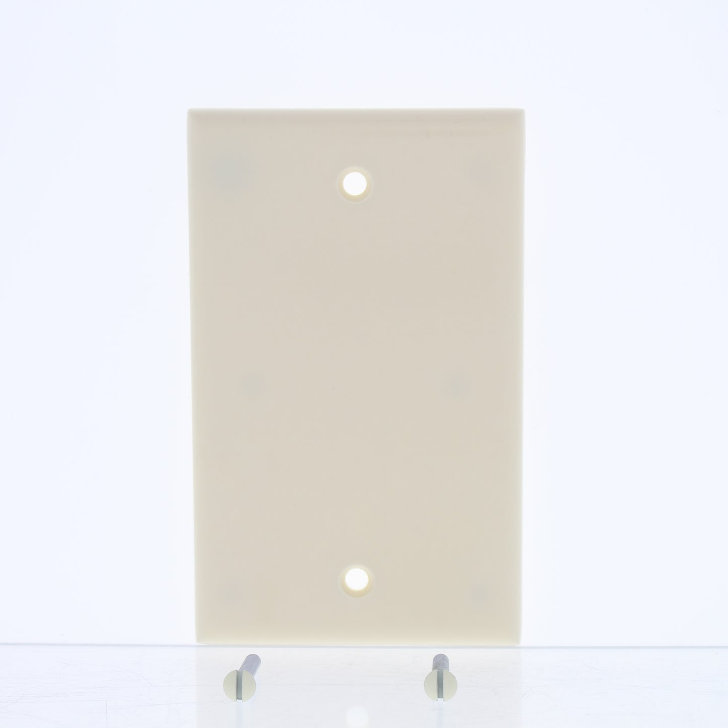 Leviton 1910 Almond Unbreakable Nylon Single Gang Standard Blank Wallplate Cover