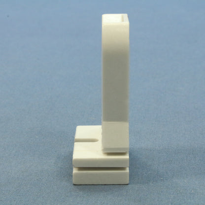 Leviton Fluorescent Lampholder Socket T8 T12 Medium Bi-Pin 11/32 SHUNTED 23355