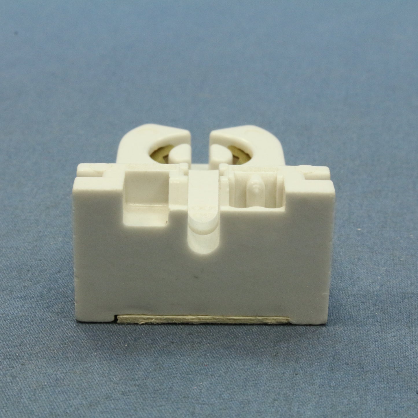 Leviton Fluorescent Lampholder Socket T8 T12 Medium Bi-Pin 11/32 SHUNTED 23355