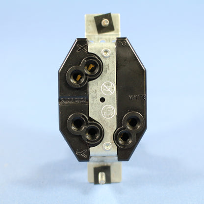 Leviton 2360-061 Twist Turn Locking L10-20R Receptacle Outlet 20A 125/250V Boxed