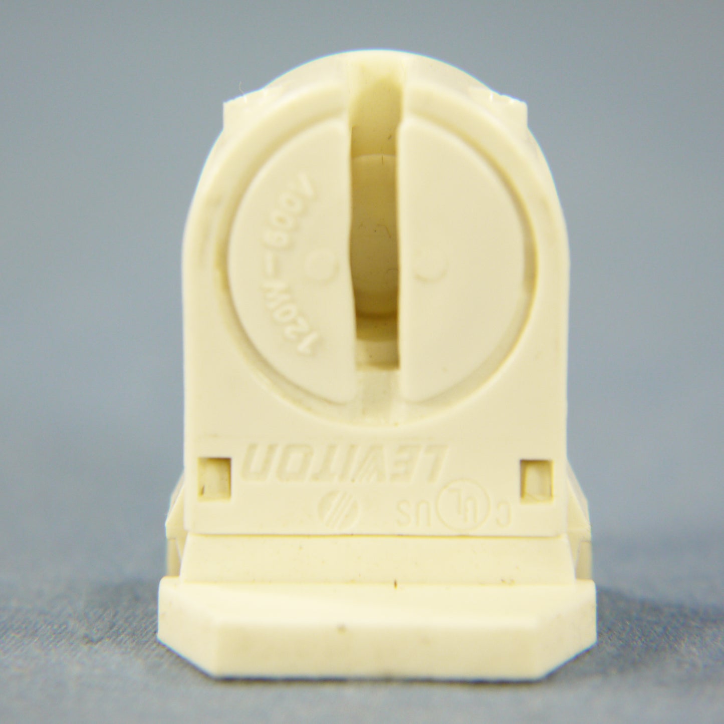 Leviton 23654-SNP Fluorescent Light Socket T-5 Lampholder Mini Bi-Pin with Shunt