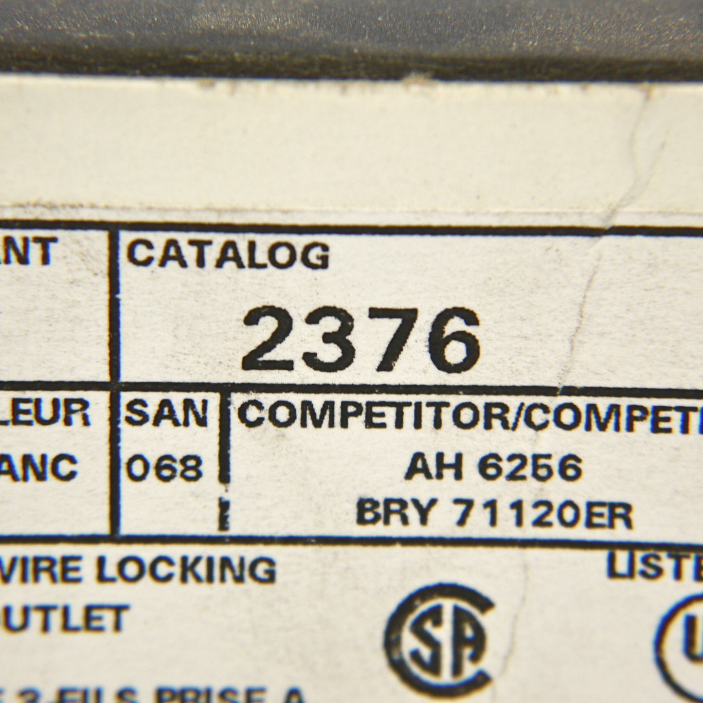 Leviton L11-20 Locking Flanged Outlet Receptacle L11-20R 20A 250V 3� 2376