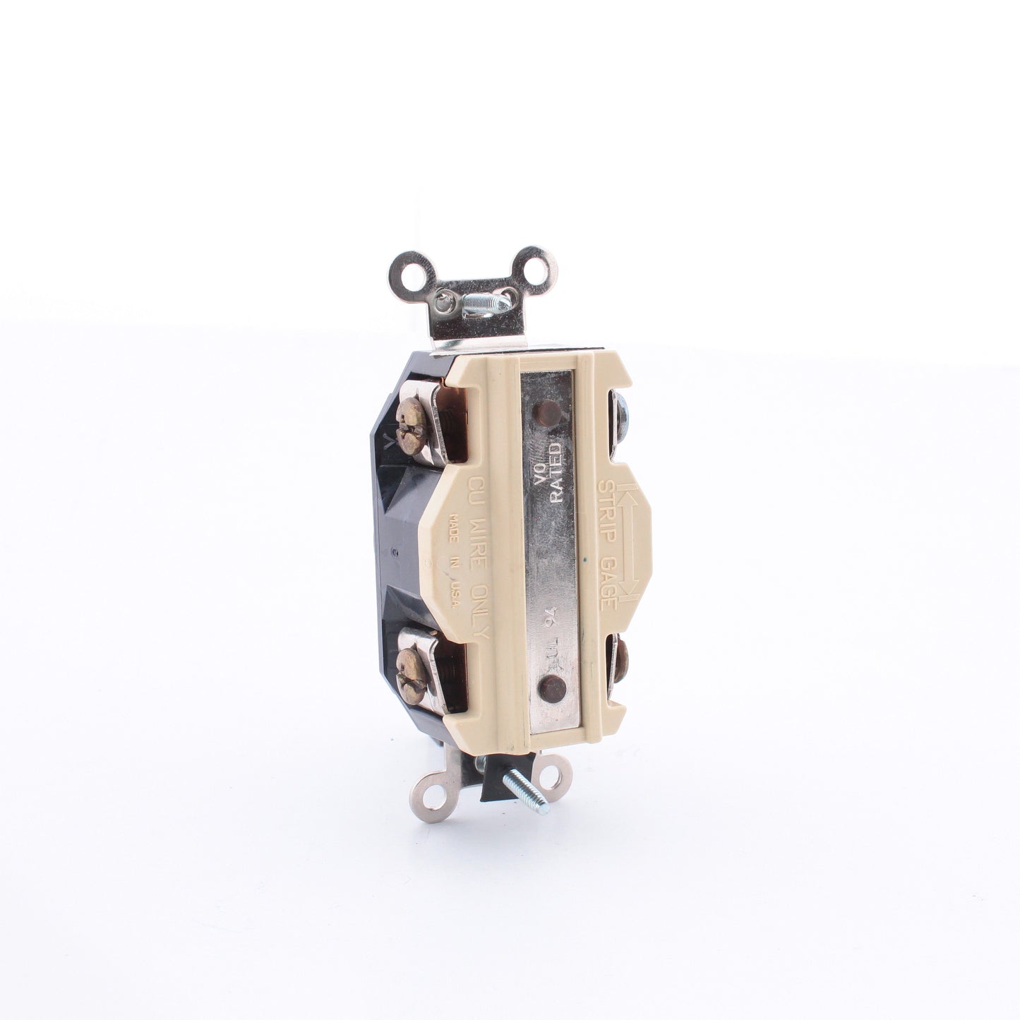 Leviton 2460-061 L20-20R Locking Receptacle Twist Outlet 20A 347/600V 3�Y Bulk