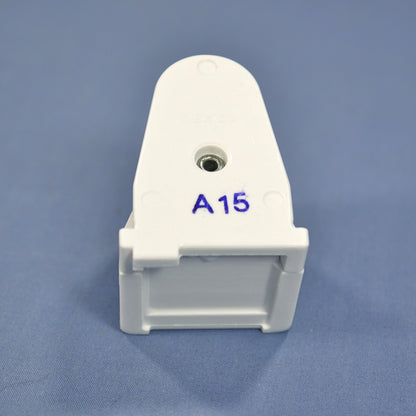 Leviton T8 T12 Slimline Fluorescent Lampholder 1-Pin Socket Plunger Slide-On