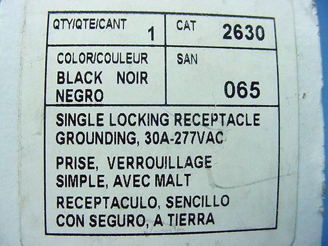 Style Leviton L7-30 Locking Receptacle Twist Lock Outlet 30A 277V 2630 Boxed
