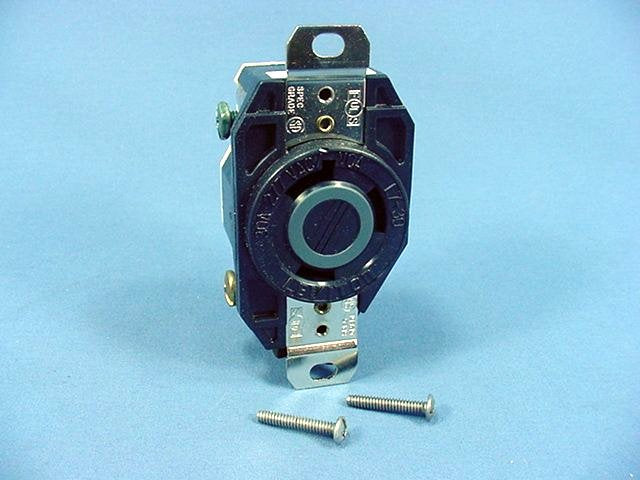 Style Leviton L7-30 Locking Receptacle Twist Lock Outlet 30A 277V 2630 Boxed