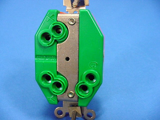 Leviton L8-30R Isolated Gnd Locking Receptacle Outlet 30A 480V 2640-IG-063 Box