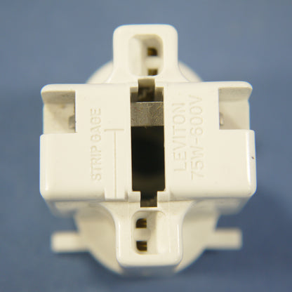 Leviton Compact Fluorescent Lamp Holder Light Socket Top Snap-In Bulk 26720-300