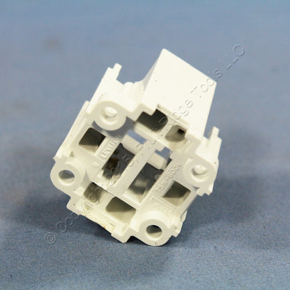 Leviton Screw-Down Compact Fluorescent Lampholder Light Socket G24d-1 26725-211