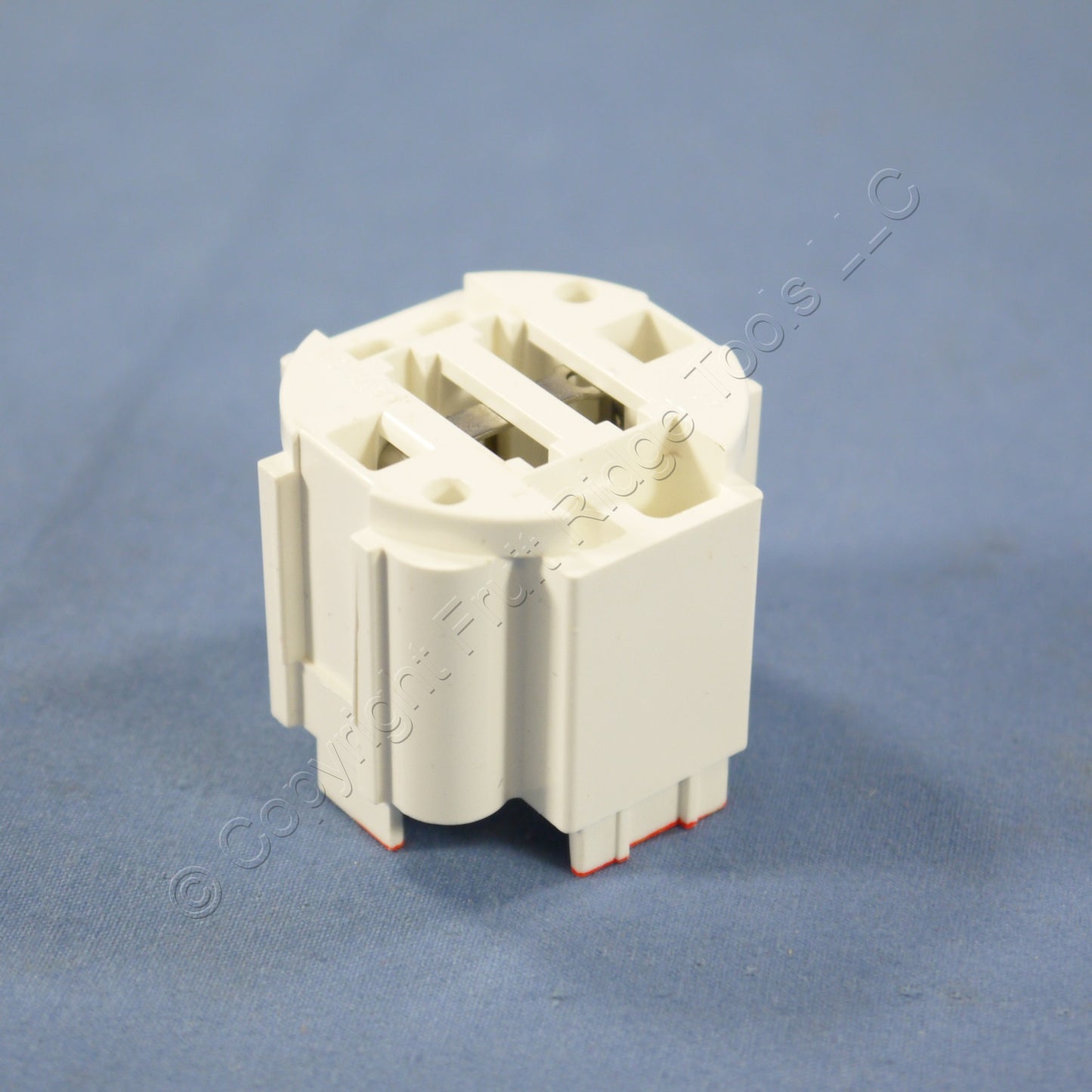10 Leviton Compact Fluorescent Lampholders Light Sockets Screw Down G24d-3