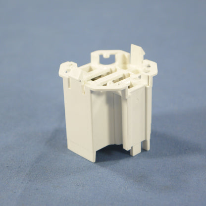 Leviton 26725-429 Compact Fluorescent Snap-In Lamp Holder Light Socket G24q-3