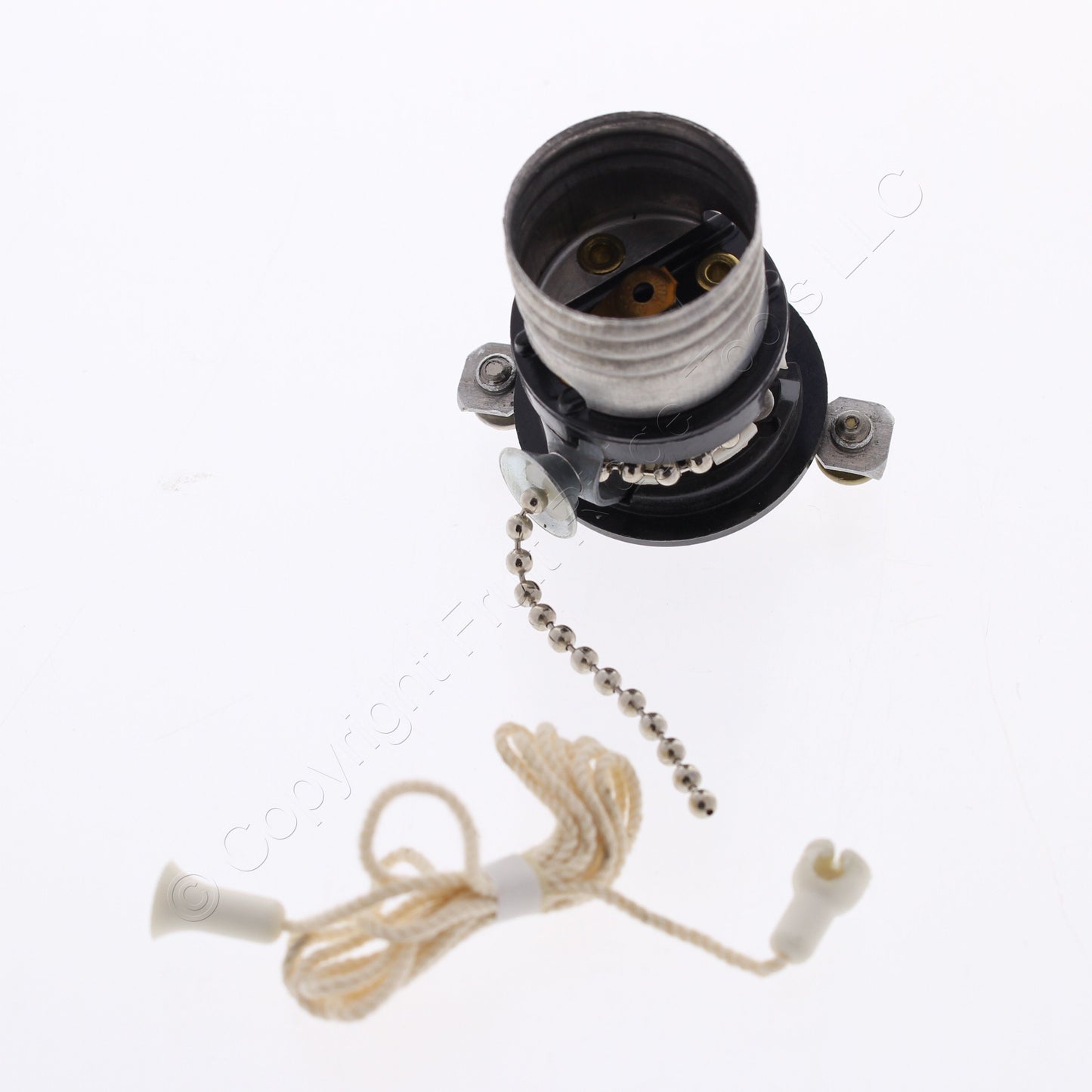 Leviton Lampholder Core Only Pull Chain Light Socket 29816-4 Bagged