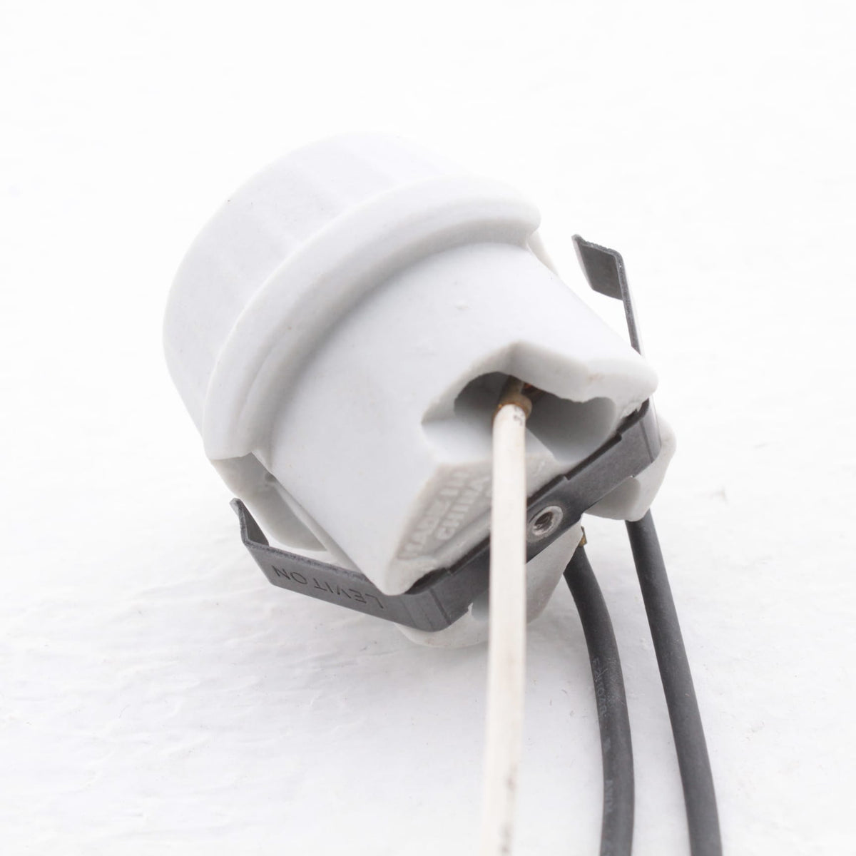 Leviton Porcelain Snap-In Lampholder Light Socket 85 Degrees C Thermostat 31282
