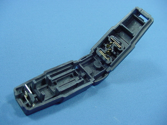Leviton 321 Side Mount 15A Right Angle Easy-Wire Plug 1-15P Non-Polarized Bagged