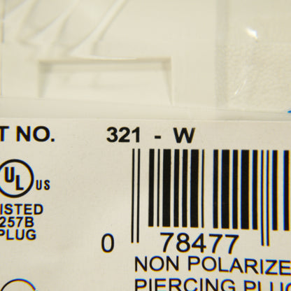 30 Leviton Side Mount Right Angle EZ-Wire Plugs 15A 1-15P Non-Polarized 321-W
