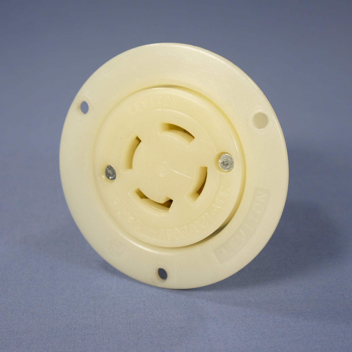 Leviton Non-Nema Locking Flanged Outlet Twist Lock 30A 120/208V 3�Y 3435-C