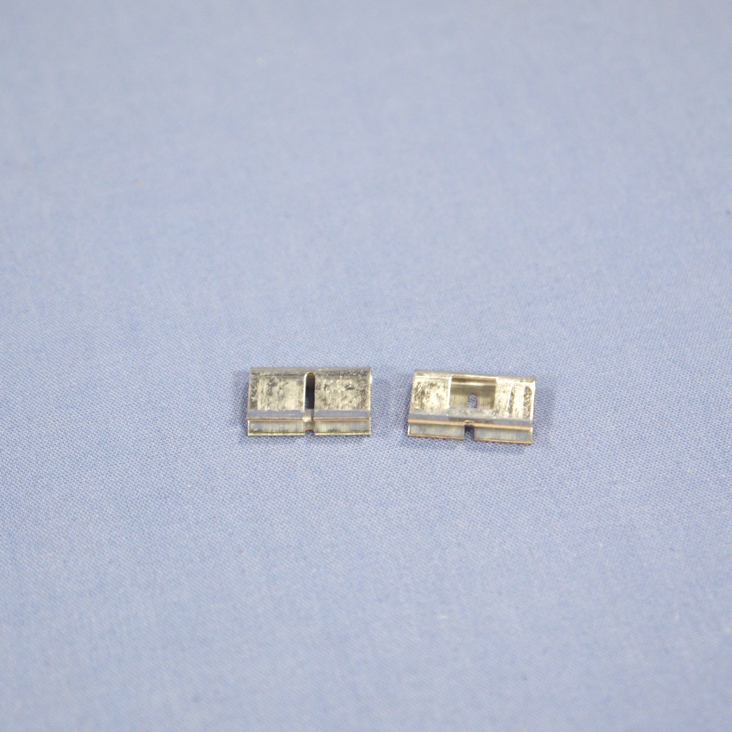 50 Leviton 2-Position Bridging Clips for Split M Phone Wiring Blocks 40067-BC