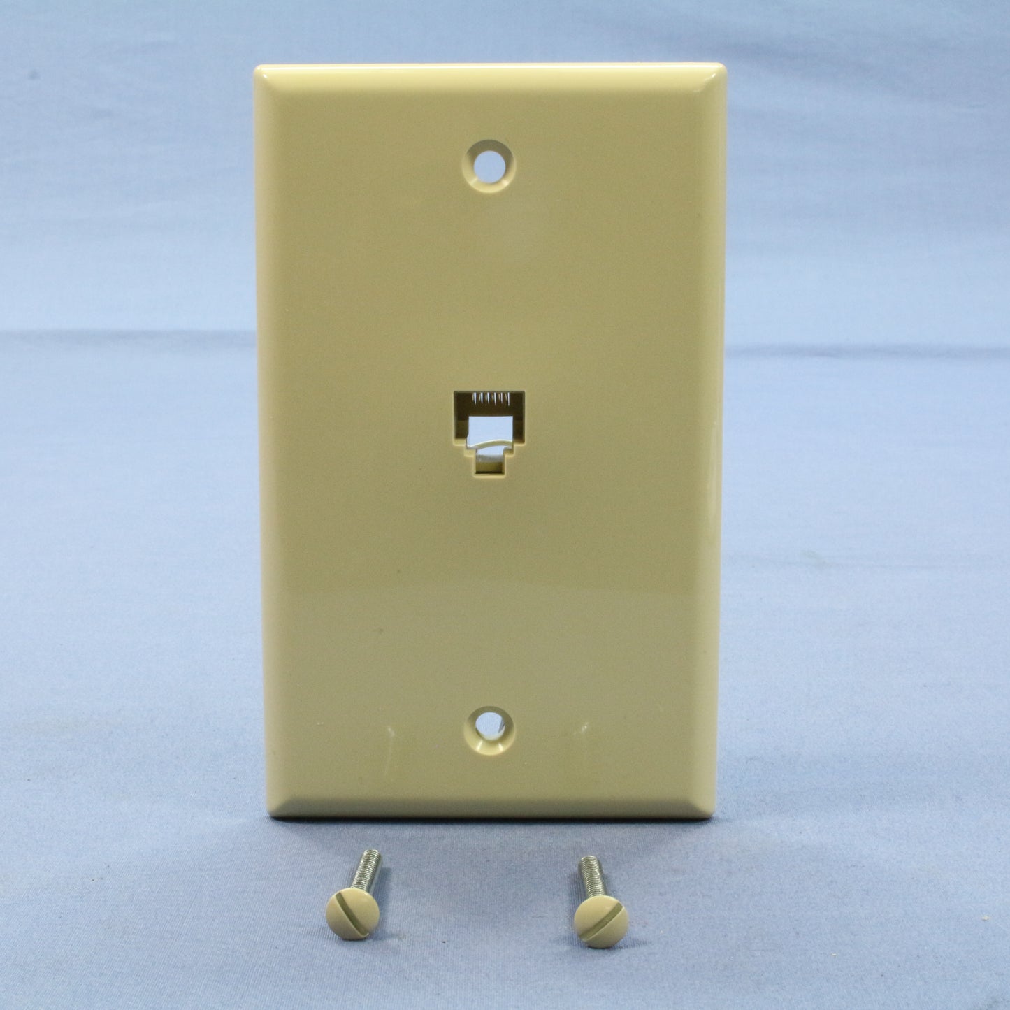 Leviton 40238-I Ivory 6-Wire Modular Jack Telephone Wall Plate Cover Type 625B4