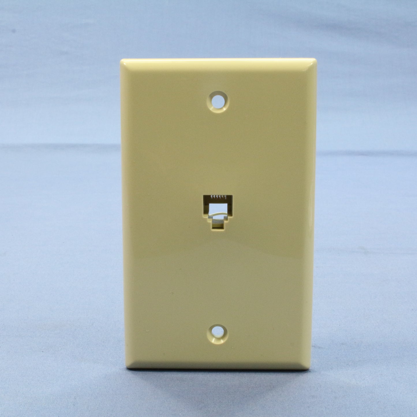 Leviton 40238-I Ivory 6-Wire Modular Jack Telephone Wall Plate Cover Type 625B4