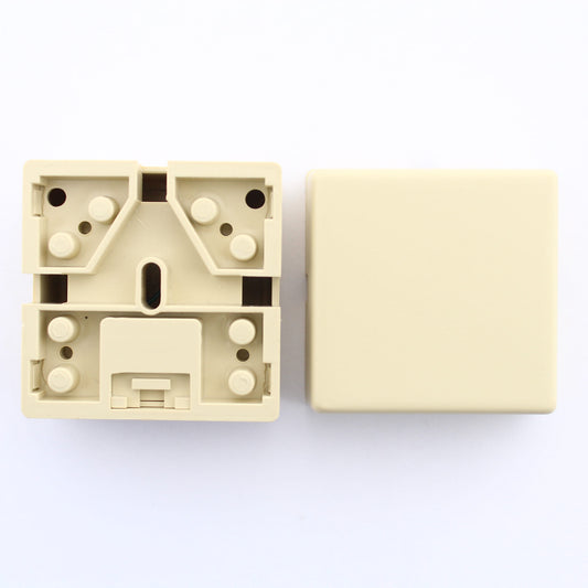 Leviton