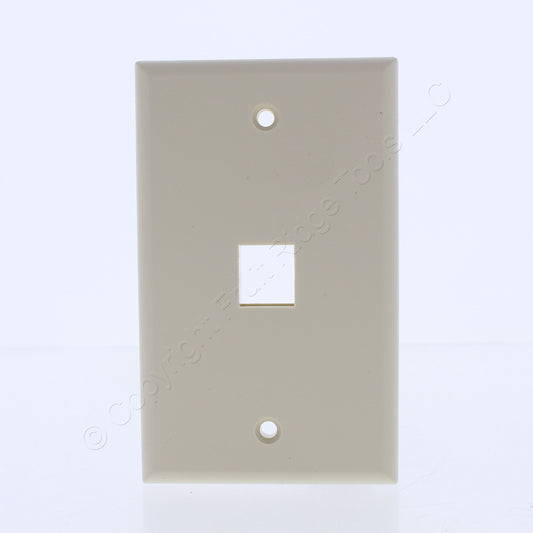 Leviton 40701-BI Ivory 1-Gang Quickport Flush Mount 1-Port Nylon Wallplate Cover