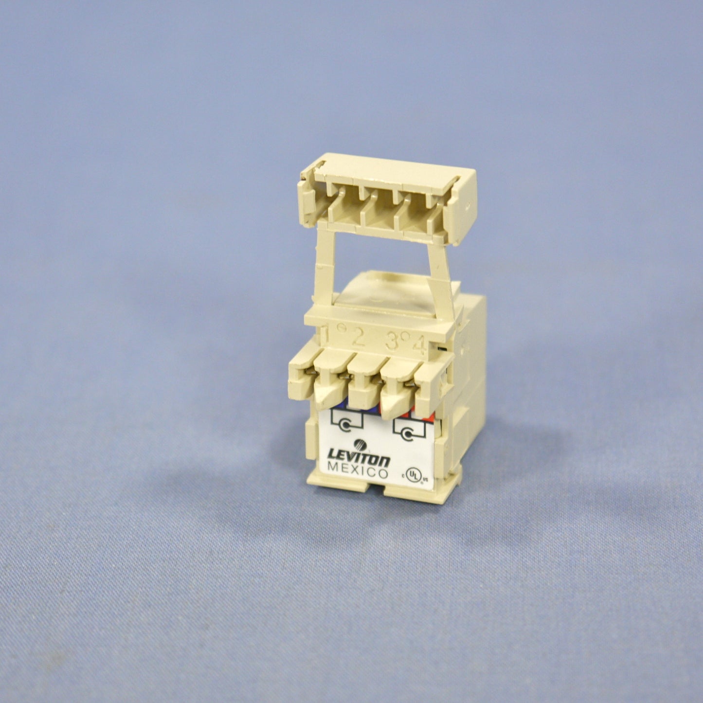 Leviton Quickport Ivory RCA Stereo Audio Gold Jack Blue Stripe 110 40735-RLI