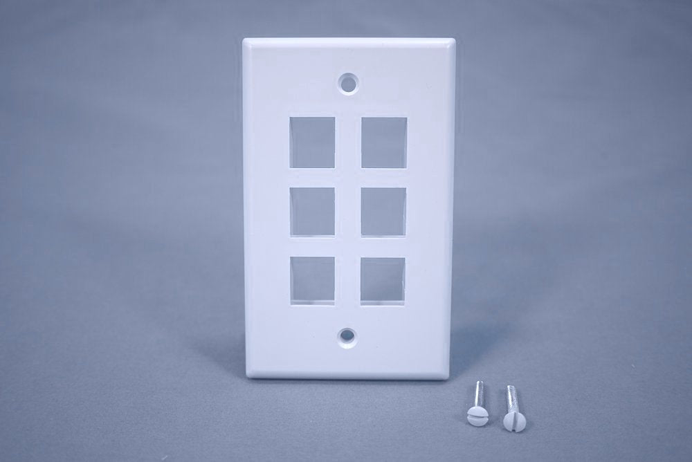 Leviton 40806-BW White 1-Gang Flush Mount Quickport 6-Port Wallplate Cover