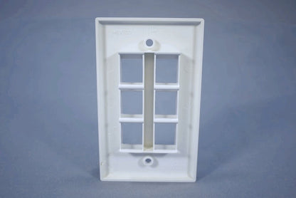 Leviton 40806-BW White 1-Gang Flush Mount Quickport 6-Port Wallplate Cover