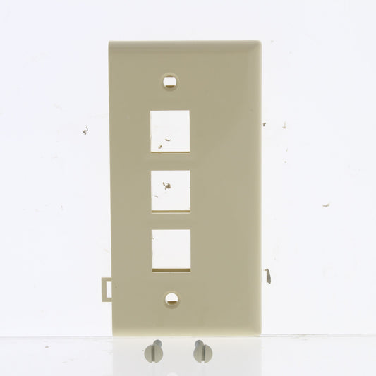Leviton 40813-I Ivory Quickport 3-Port End Section Sectional Wallplate Cover