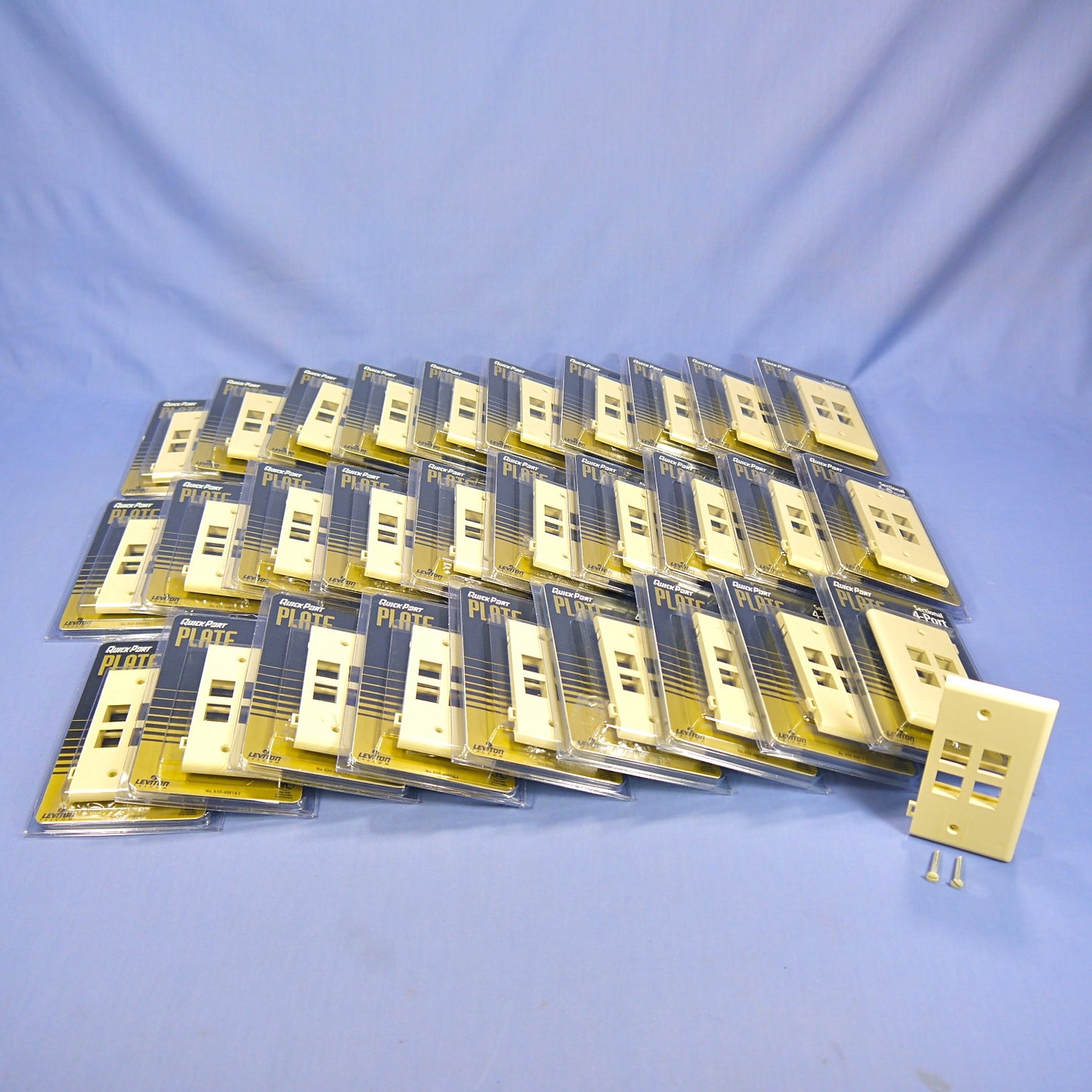Leviton 40814-I Quickport Ivory 4-Port End Sectional Wallplate Covers 30-Pack