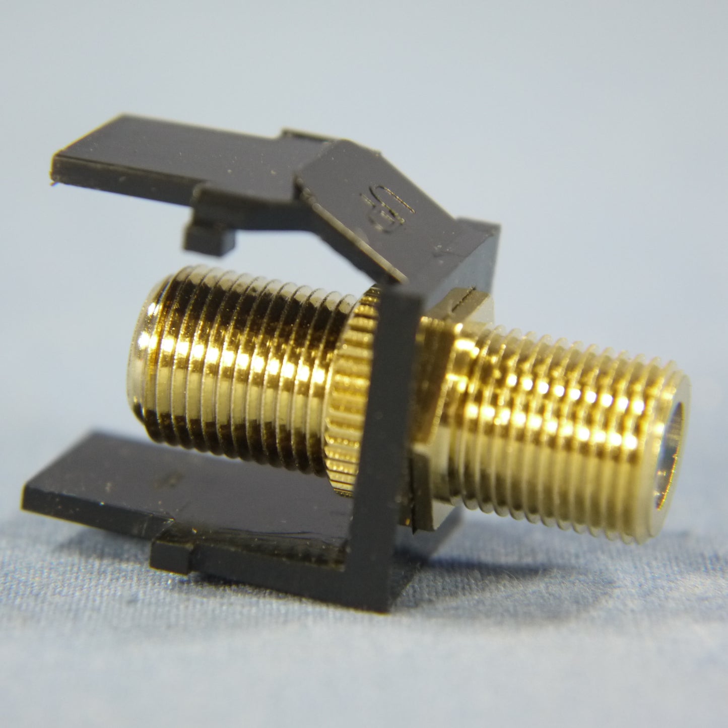 Leviton 40831-E Black Quickport Gold Coax Cable Connector Jack Coax Blue Center