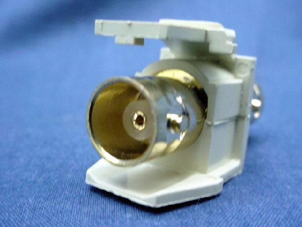 Leviton Ivory Quickport Feed-Thru Female BNC Snap-In Gold-Plated Jack 40832-BI