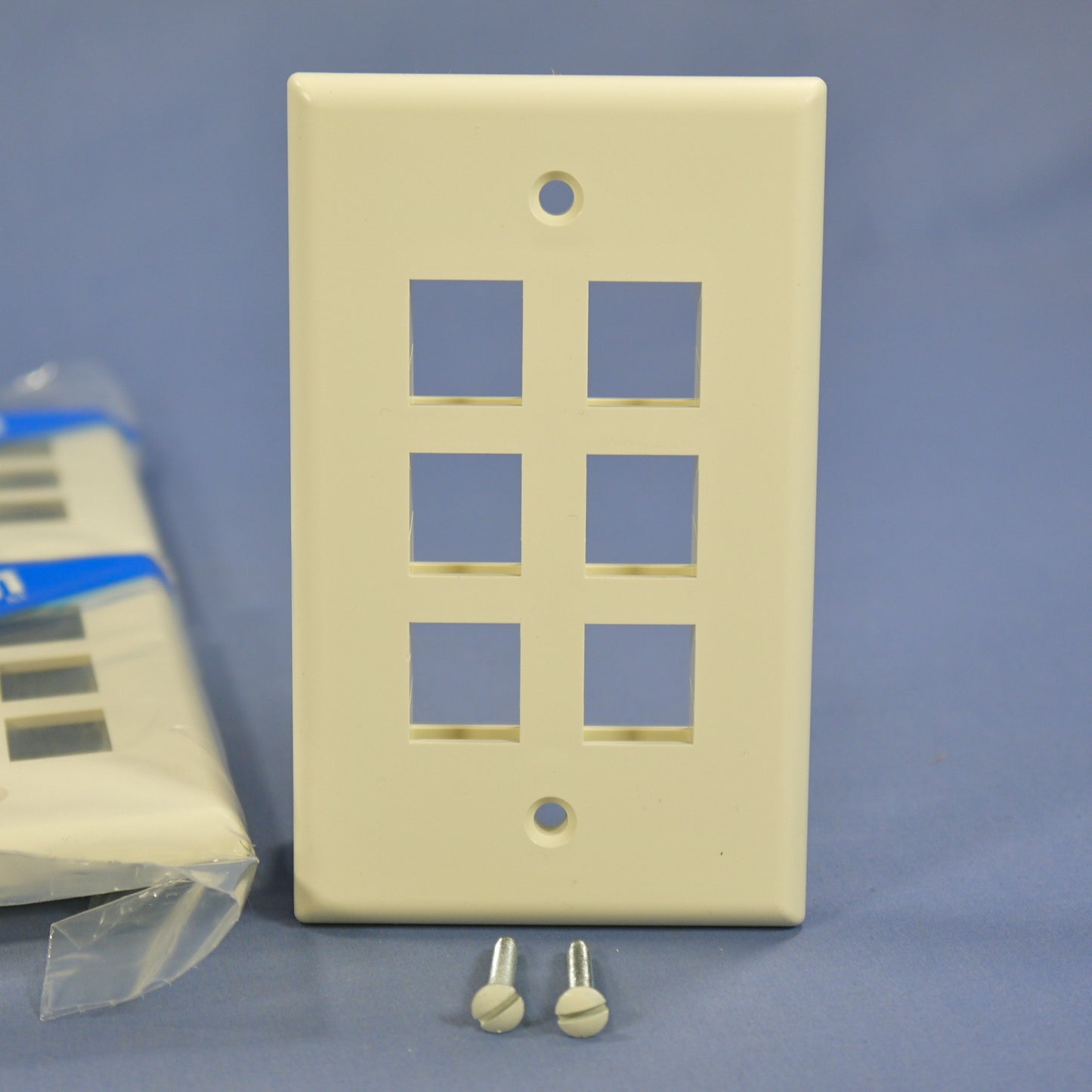 Leviton 41080-6AP Almond 1-Gang 6-Port Unbreakable Nylon Wallplate Cover 5pcs
