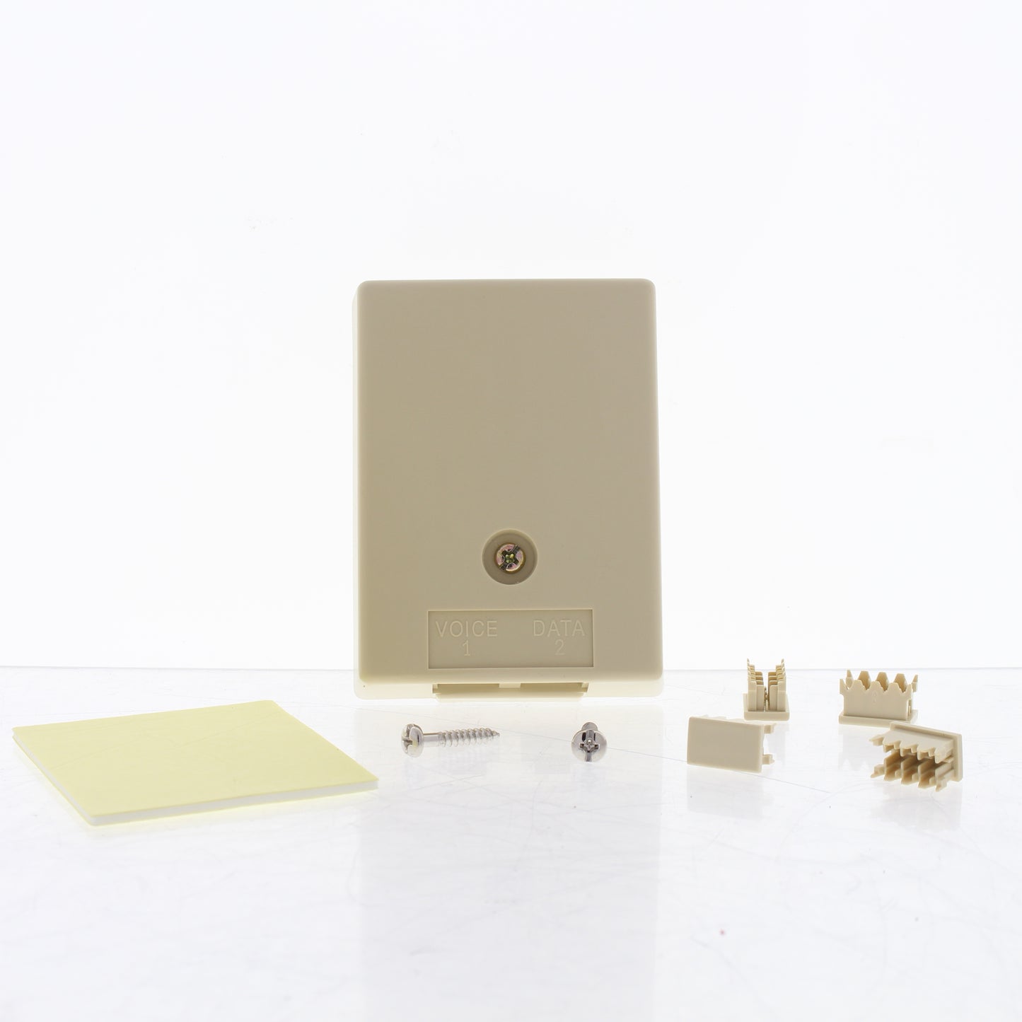 Leviton Ivory Duplex Surface Mount Phone Jack 6-Wire & T568B Cat 3 110 41086-IDB