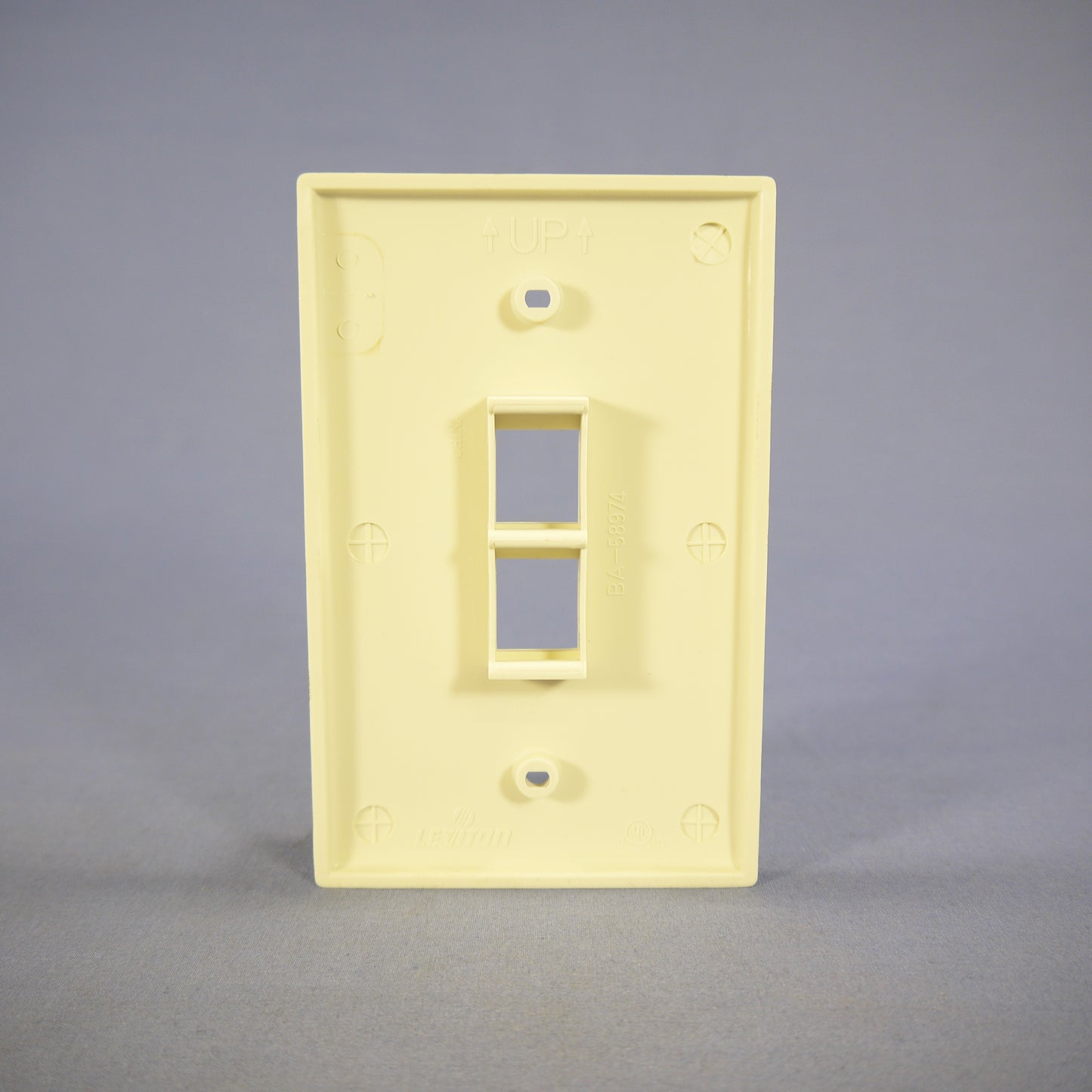 Leviton Almond Large Midway Quickport 2-Port Flush 1G Wallplate 1-Gang 41091-2AN