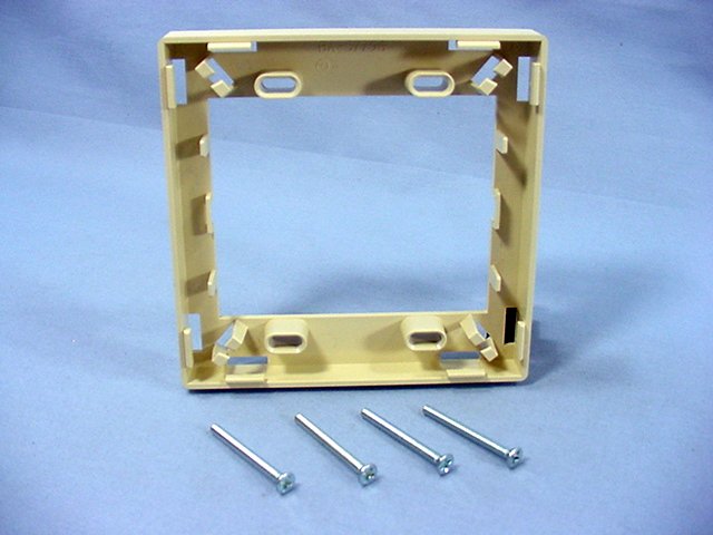 Leviton Ivory MOS Fiber Optic Cord Cable Storage Spacer Manager Ring 41290-DRI